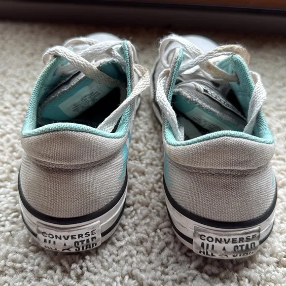 Converse Gray Kids Sneakers with Unicorn Design - Picture 5 of 9